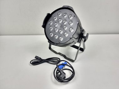 MG CP188 QCL 18 x 8W studiobeam 4-in-1 LED par with RGBW color mixing